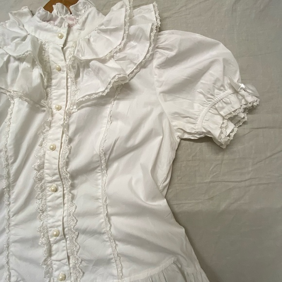 White Vintage Top - Picture 3 of 3